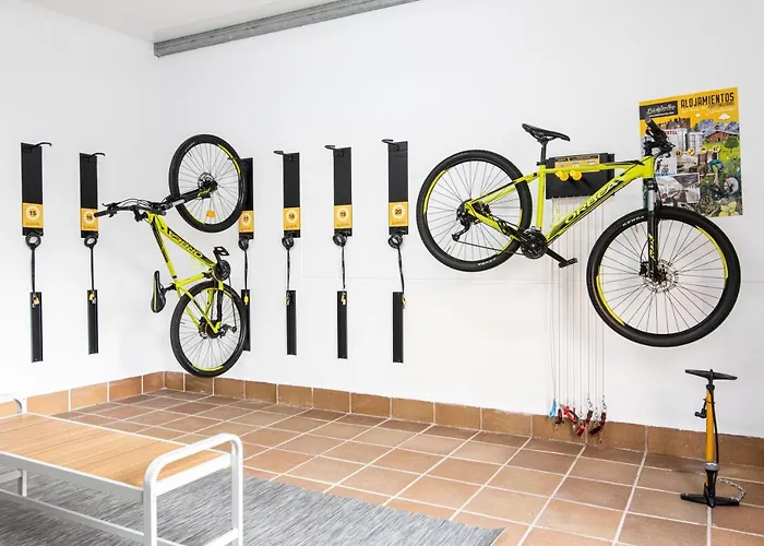 Ereza Mar - Adults Only