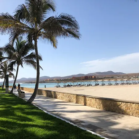 Ereza Mar - Adults Only