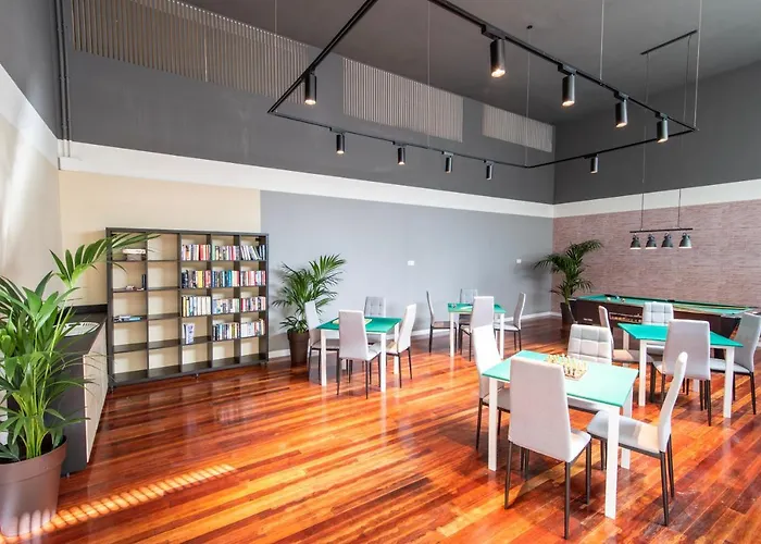 Ereza Mar - Adults Only